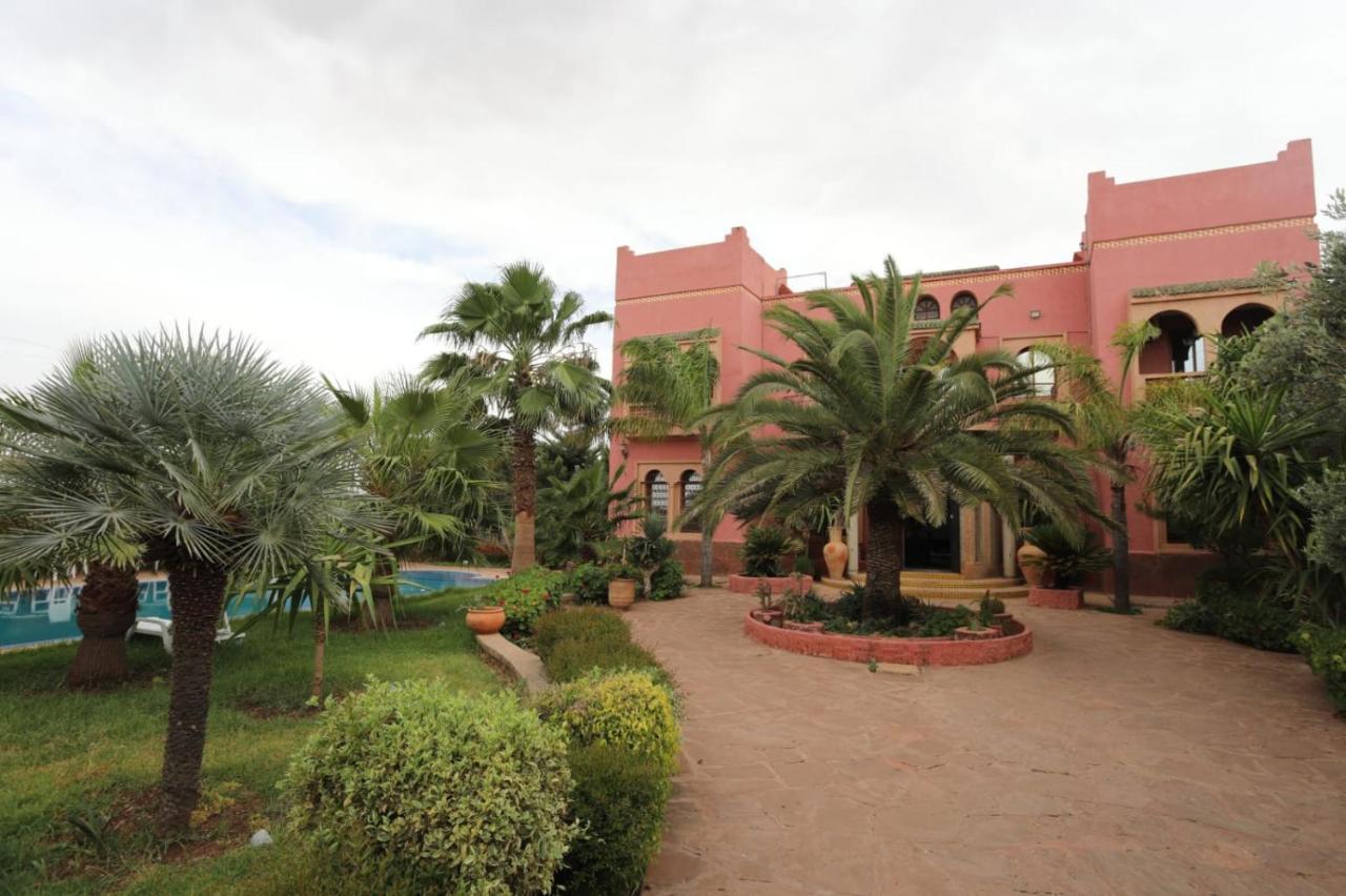Equi Palace & Spa Near Aeroport Berrechid Exterior photo